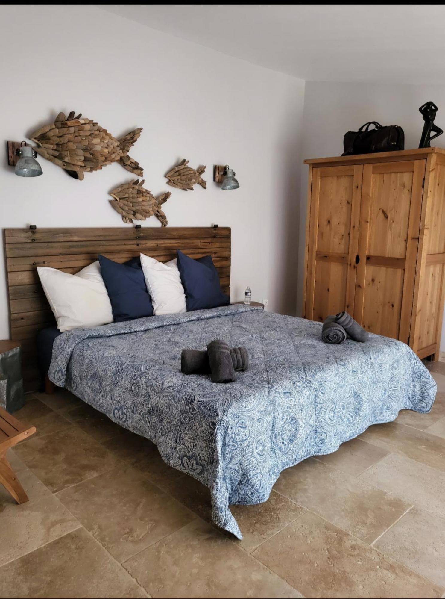 Hammam Et Jacuzzi En Provence Holiday home Caphan